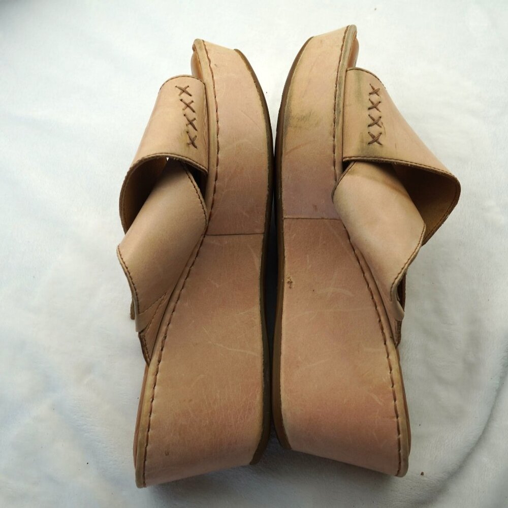 Born Tan Leather Sandals - Picture 5 of 9